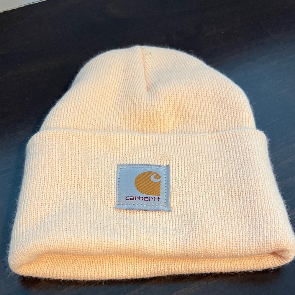NWOT * Carhartt Peach Beanie with Logo Patch